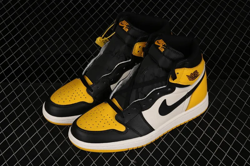 All categories Air Jordan Jordan series basketball shoes Air Jordan 1 High Air Jordan 1 Retro High OG "Yellow Toe" AJ1 Joe 1 new black and yellow toe AR1020-700